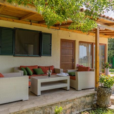Holiday Home Sea Petrovac Bagian luar foto
