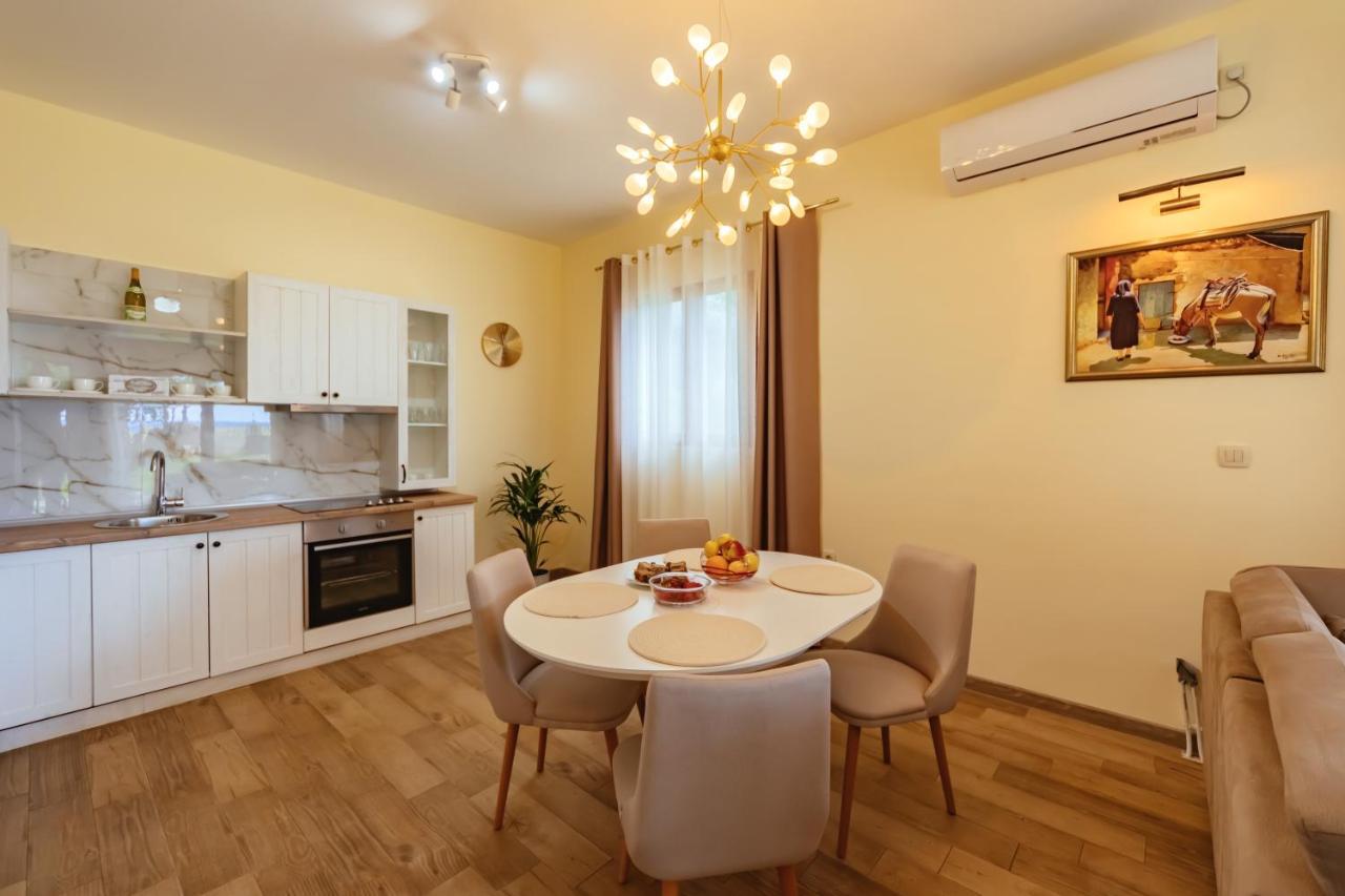 Holiday Home Sea Petrovac Bagian luar foto