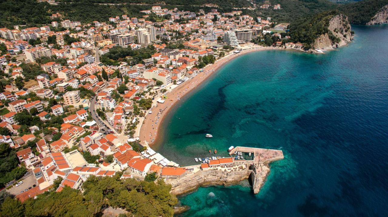 Holiday Home Sea Petrovac Bagian luar foto