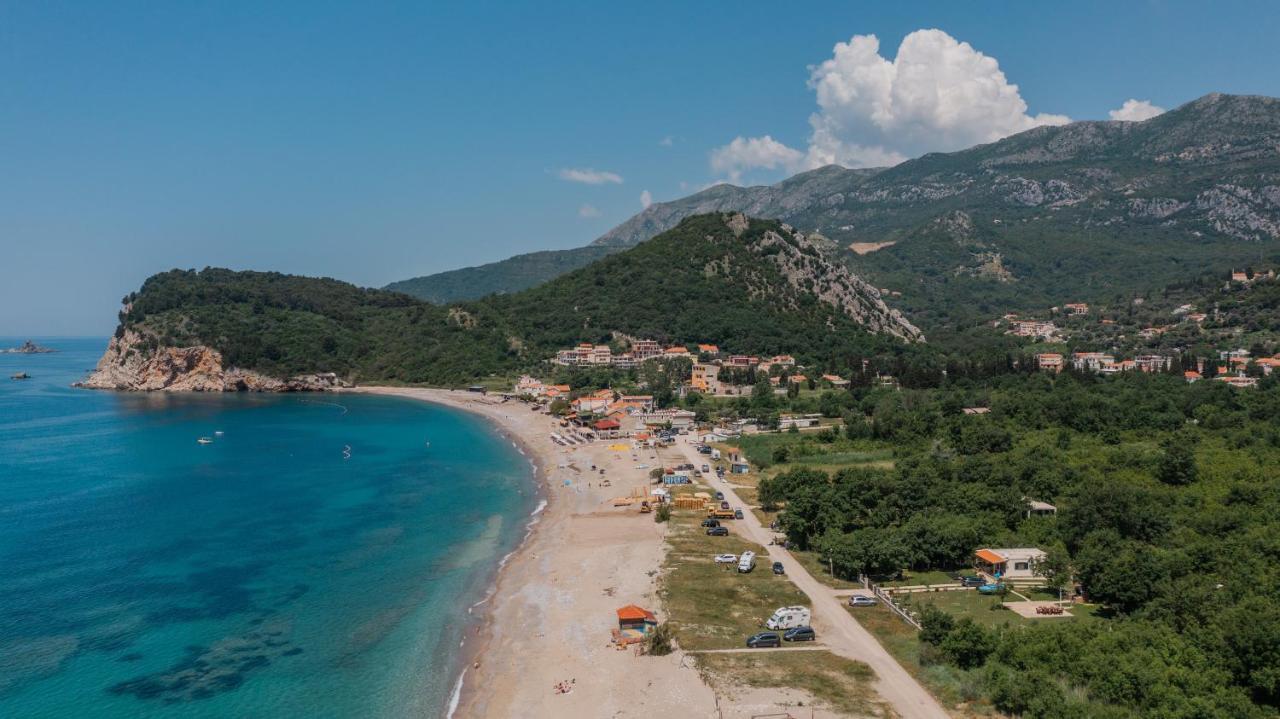 Holiday Home Sea Petrovac Bagian luar foto